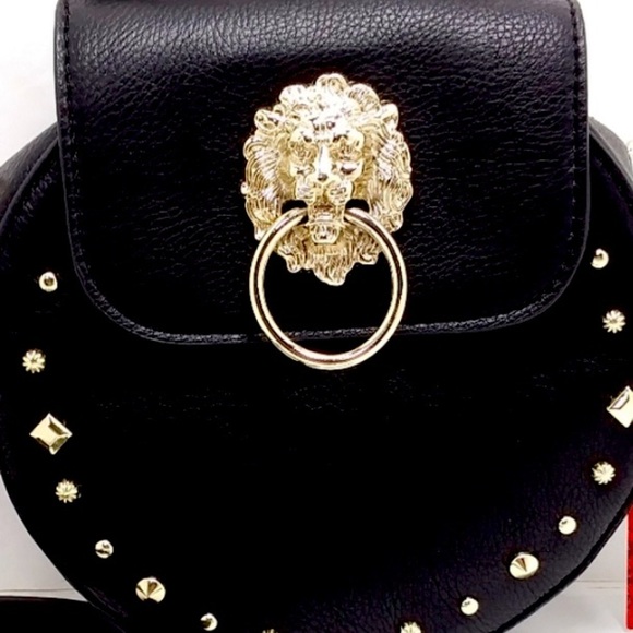 CARLOS SANTANA Lion’s Head Doorknocker Black & Gold Round Faux Leather Bag RARE! - Picture 4 of 8